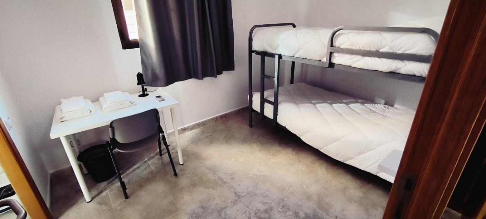 Albergue Rosa Molas Arrabal de Jesus Экстерьер фото